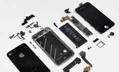 iPhone 4 in Einzelteile zerlegt,