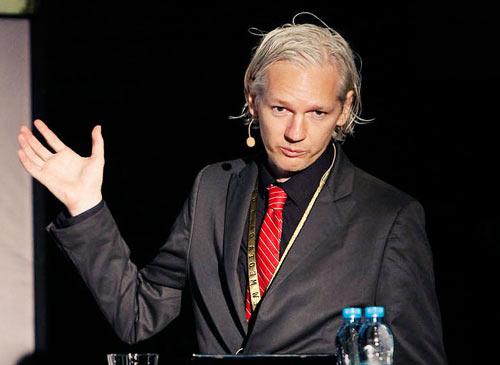 julian Assange wikileaks