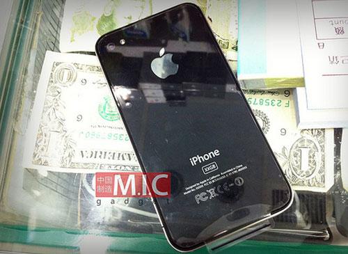 iPhone 4G mit 64GB Ruckseitenansicht