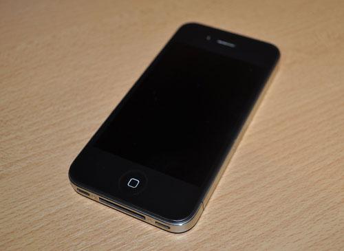 Apple iPhone 4