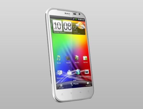 HTC Sensation XL Schrägansicht