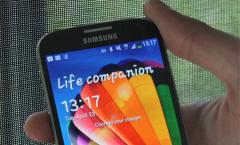 Samsung Galaxy S4: Android 4.4